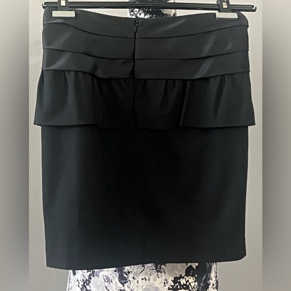 Michael Michael Kors Satin Ruffled Mini Skirt - Picture 3 of 6
